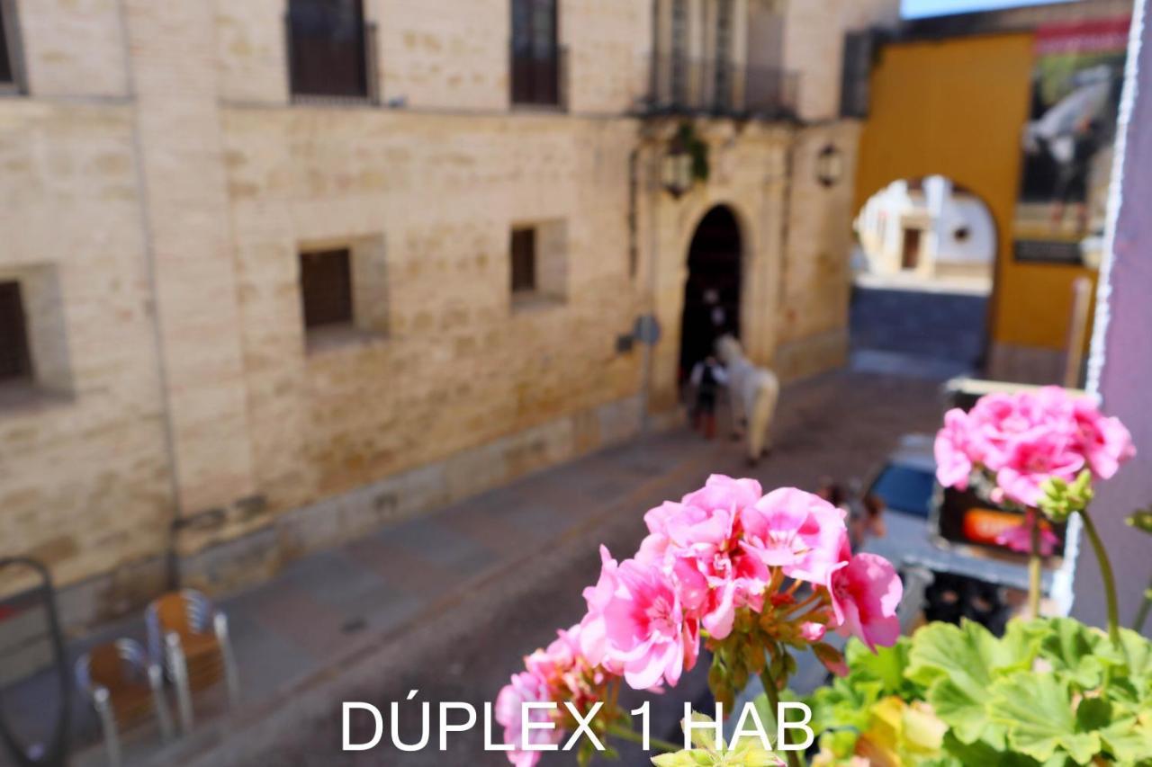 Casas Caballerizas Mezquita 1 Y 3 Hab Kordoba Bagian luar foto
