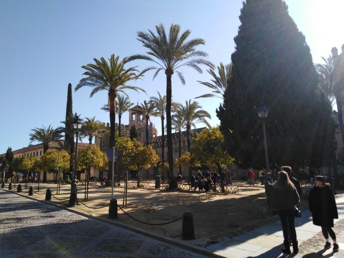 Casas Caballerizas Mezquita 1 Y 3 Hab Kordoba Bagian luar foto